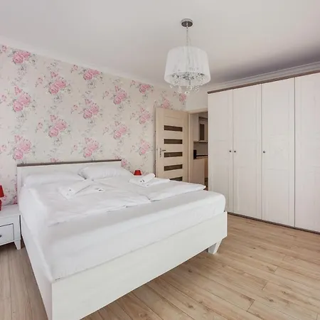 Promenada Ii, Sun & Snow سفينويتشي